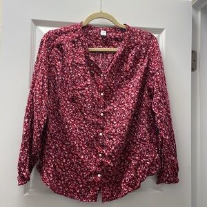 EUC Old Navy Blouse with floral detail sz XS